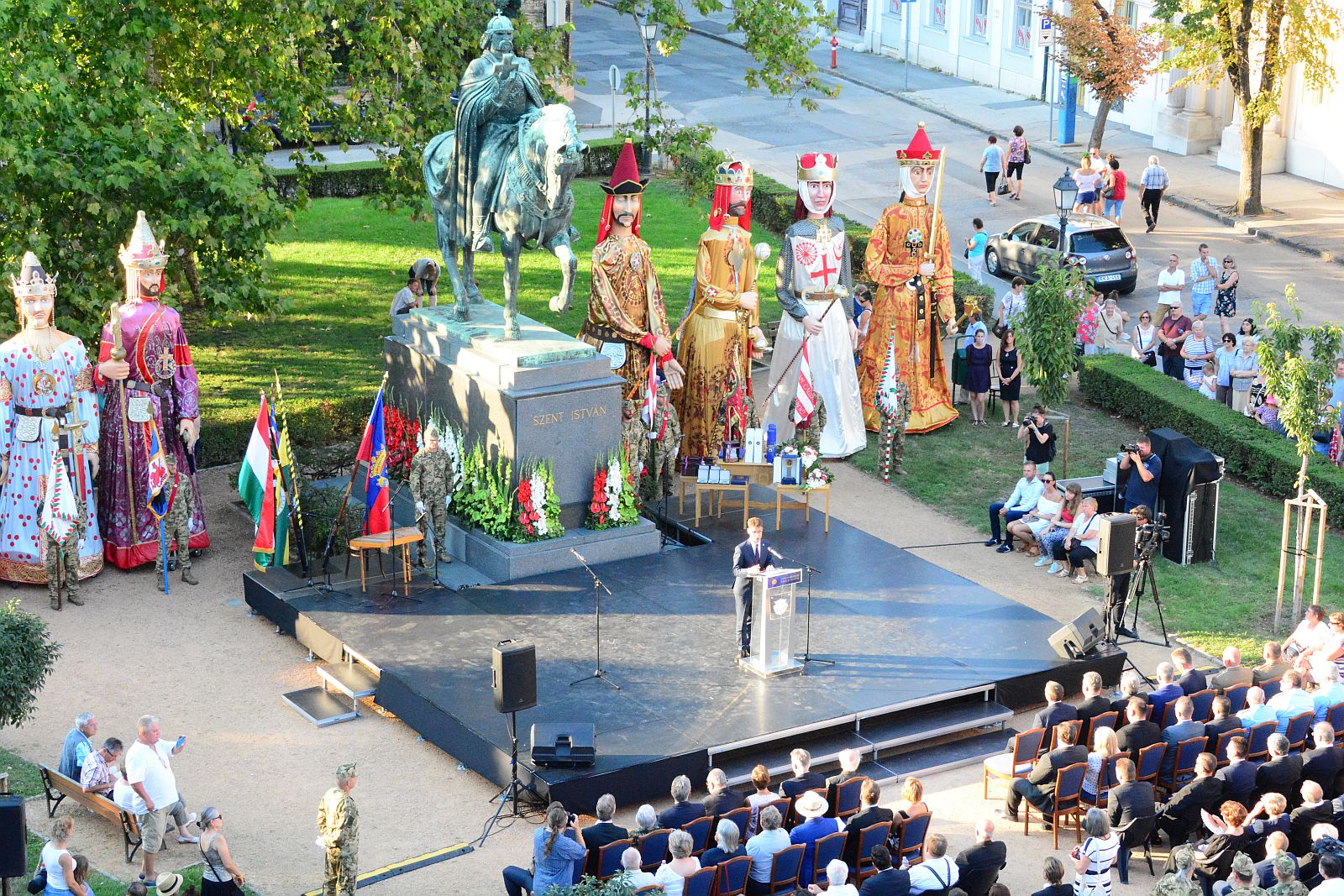 Az Augusztus 20-i Ünnepi Közgyűlésen adták át a város kitüntetéseit